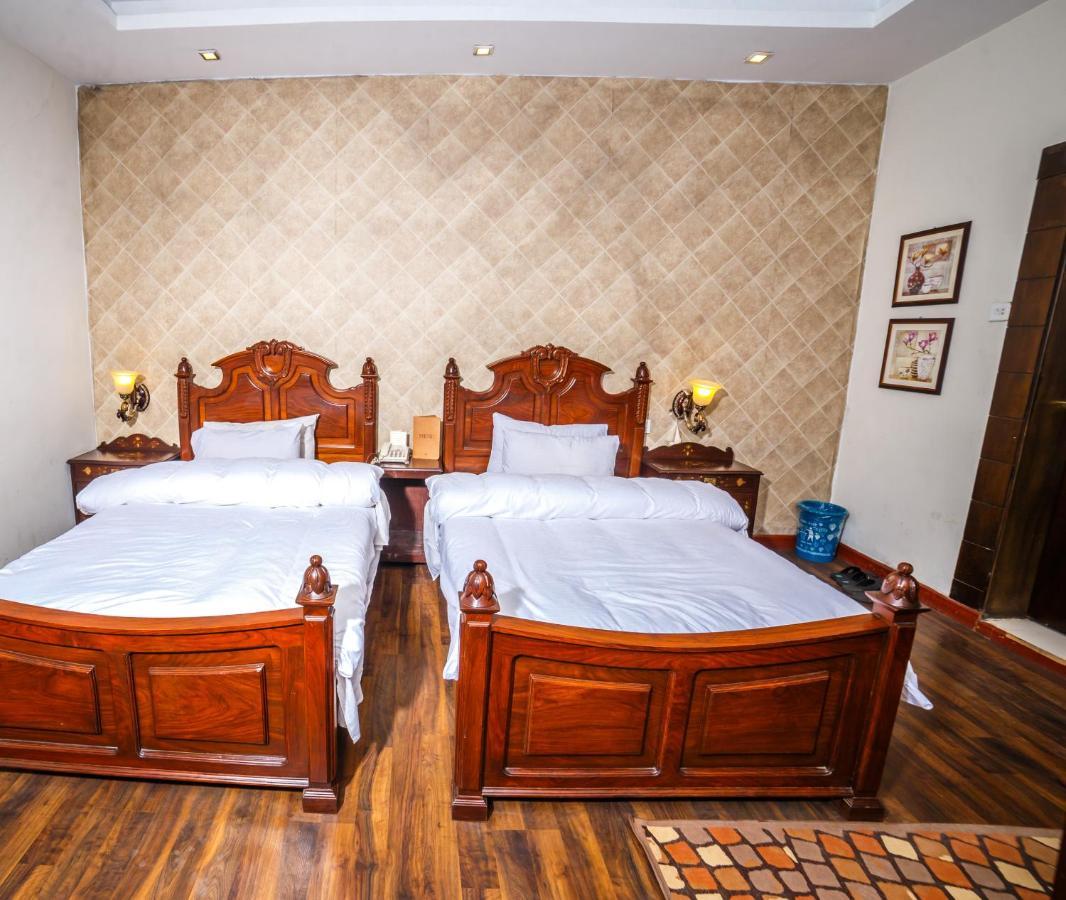 Отель Vip House Пешавар Экстерьер фото